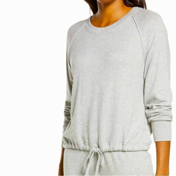 UGG grey, sweatshirt with drawstring waist. - Picture 1 of 5